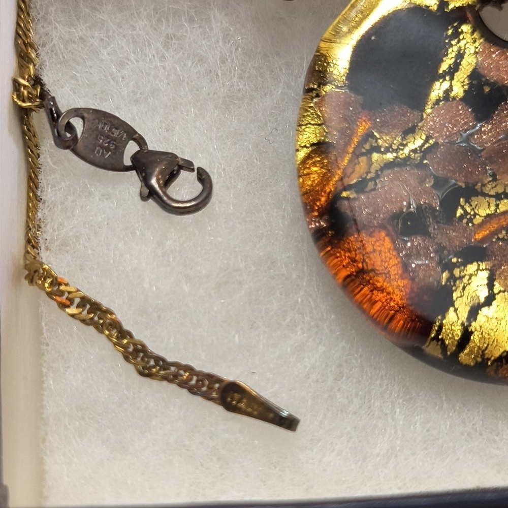 Vintage Murano Glass Elegant Gold and Black Pendant Necklace Y2K Grandmacore - Picture 2 of 10